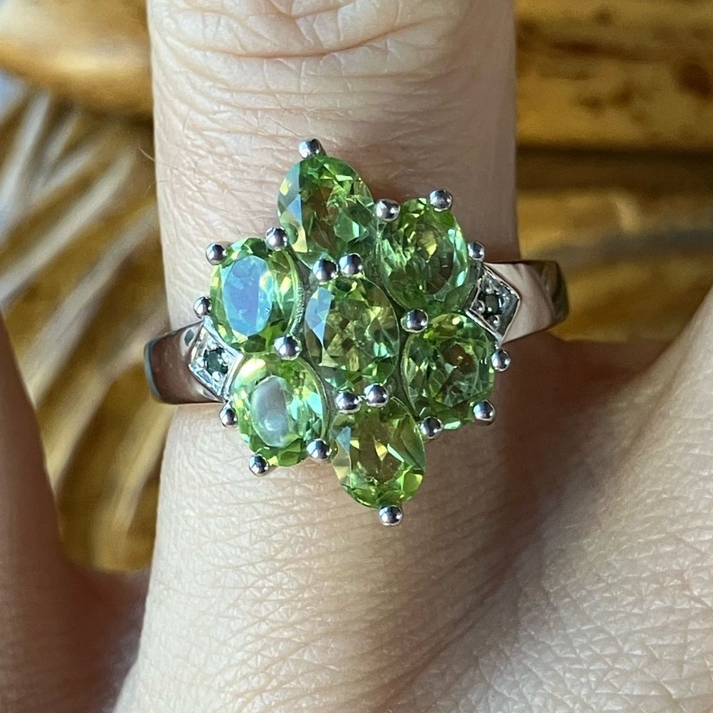 Natural Peridot Green Diamond Sterling Silver Ring Size 7